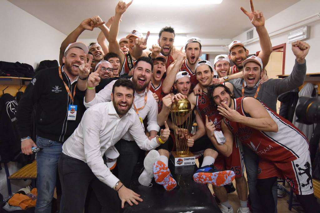 Tre mangiate e una Coppa